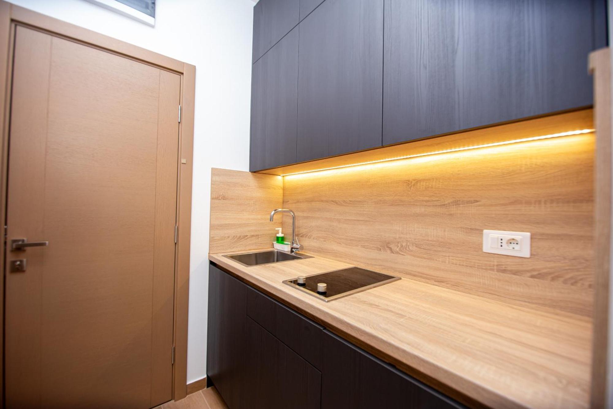 Apartments Sirena - Modern Stay With Free Parking Budva Zewnętrze zdjęcie