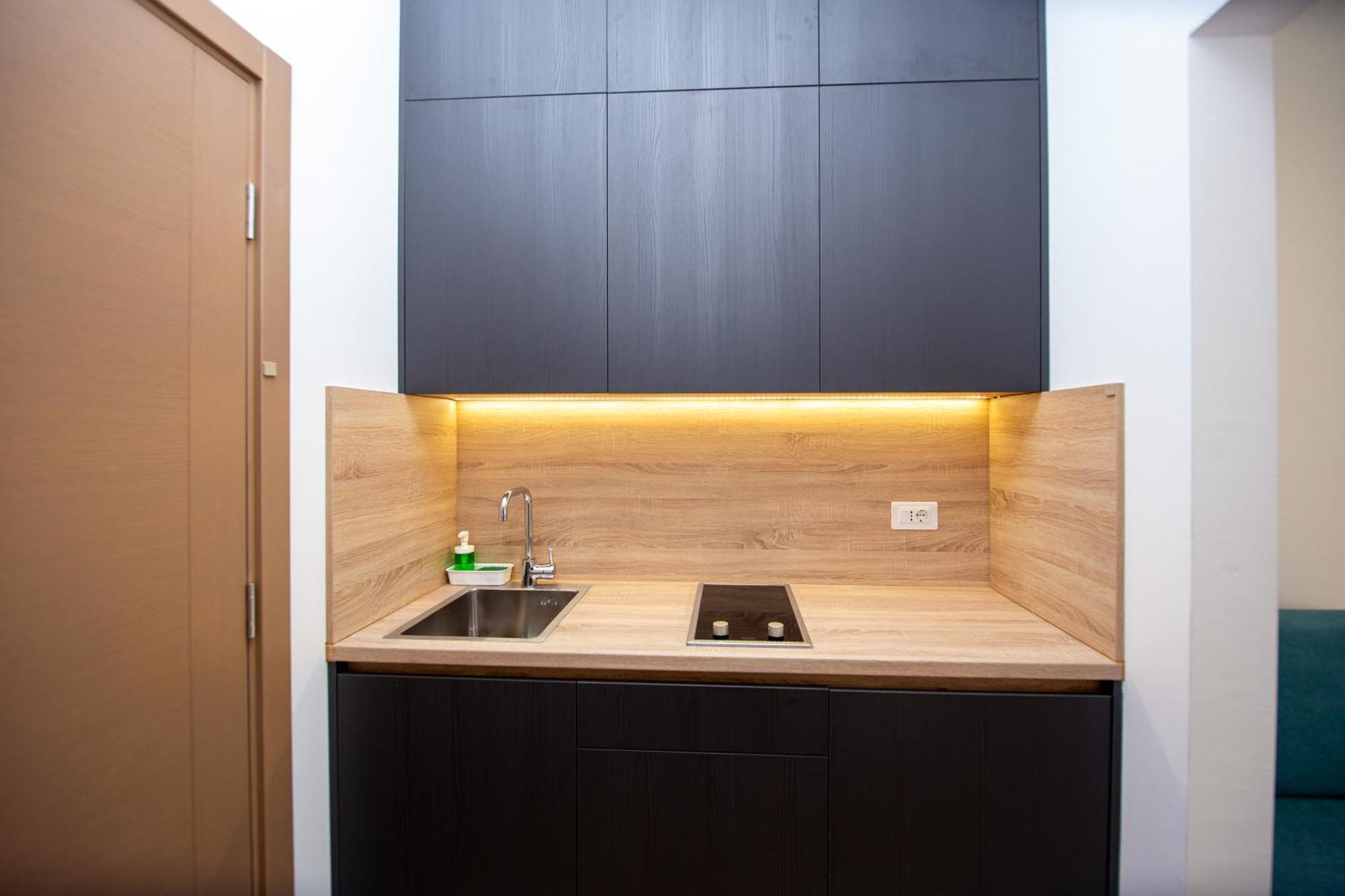 Apartments Sirena - Modern Stay With Free Parking Budva Zewnętrze zdjęcie